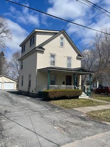 9 Jones St
