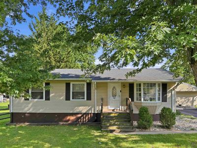 25 Hayrick Rd