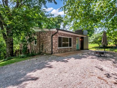 4080 Manning Hollow Rd