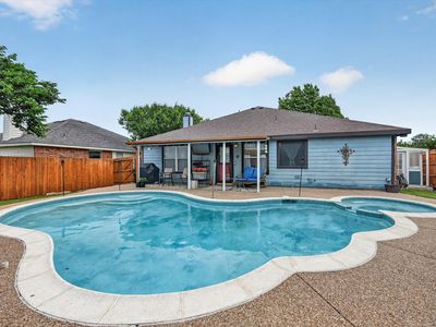 Property at 1001 Ridge Top Dr, Burleson, TX
