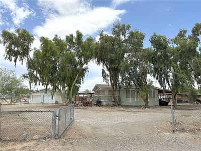 7457 S Harquahala Dr