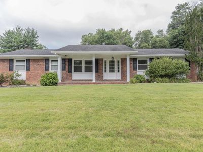 5608 Winston Rd