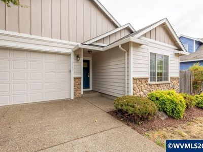 4183 Laurine Ct NE