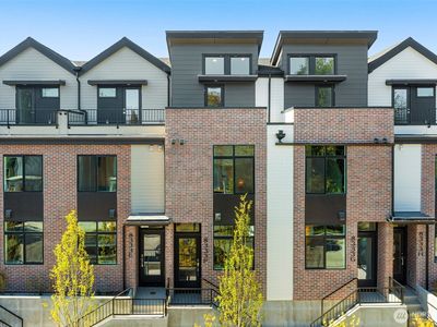 8333 E 12th Avenue NW