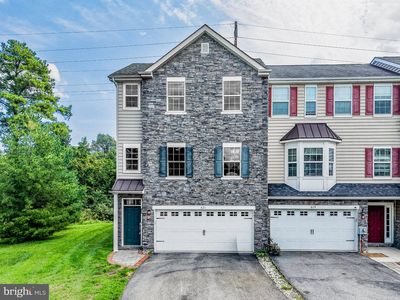 621 S Twin Lakes Blvd