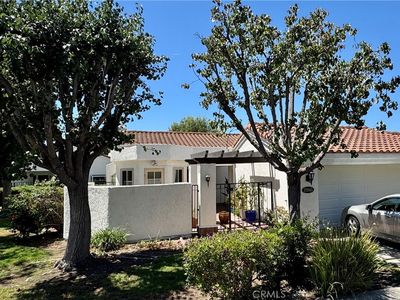32065 Via Flores