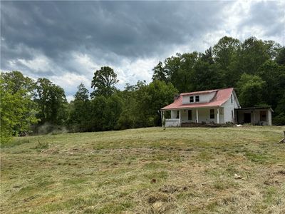 657 Lawrence Greene Road