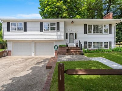 9 Katherine Rd