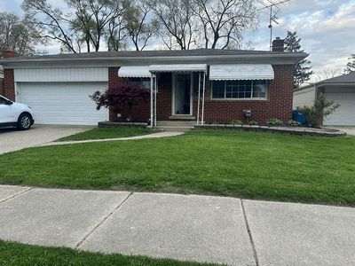 26676 Richard Dr