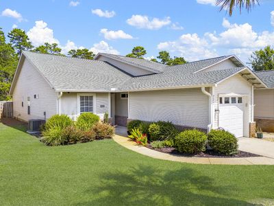 Property at 222 Via Largo Rd, Pt Washington, FL