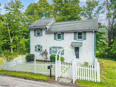 15 Laceytown Rd