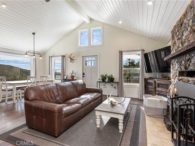 Property at 17390 Parnassus Rd, Middletown, CA