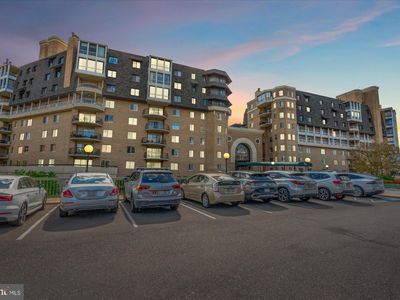 1250 S Washington St UNIT 124