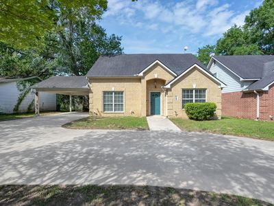 125 Pine Mdws