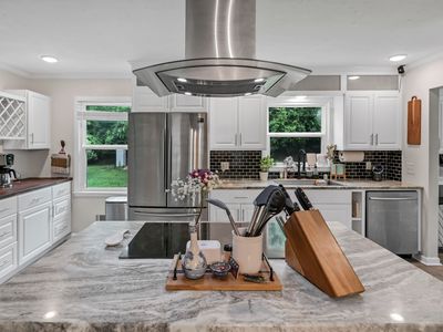 1109 Gardendale Dr