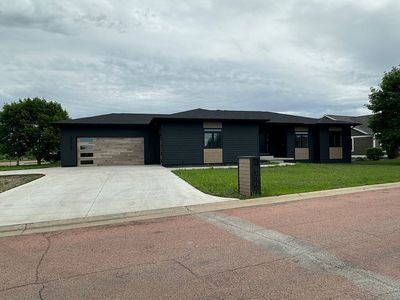 3008 Bonnie Ln