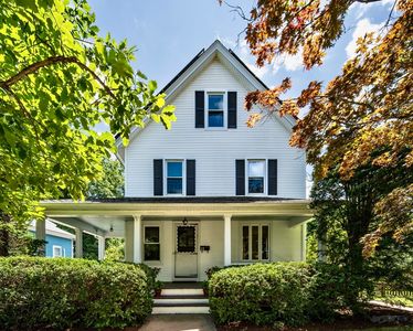 22 W Center St