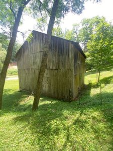211 Gregory Hollow Rd