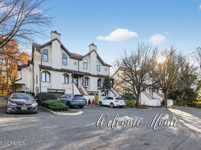 61 Tower Hill Drive #708