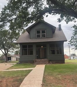 300 S Cordell Ave