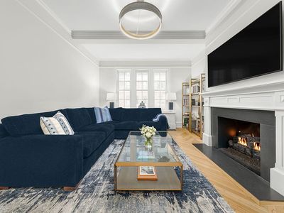 1060 Park Ave APT 11E