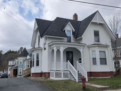 385 Spring Street