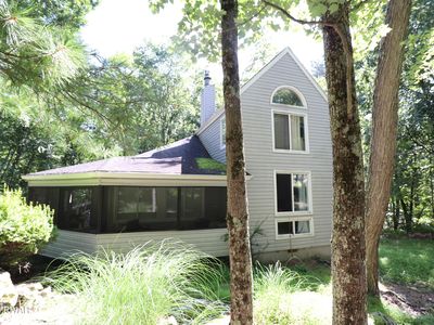 184 Falling Waters Blvd