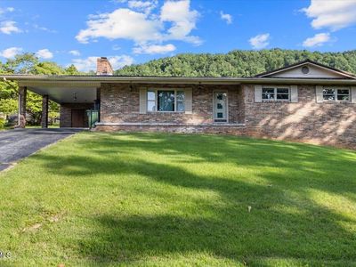 227 Willow Ave
