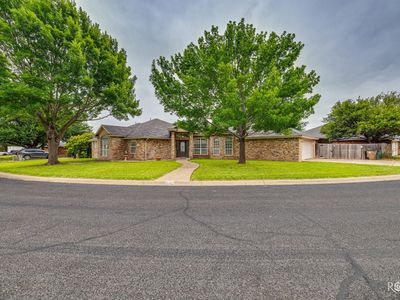 3249 Forest Hill Dr