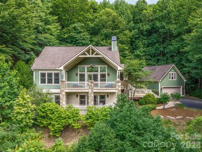 890 Stoney Stream Ln