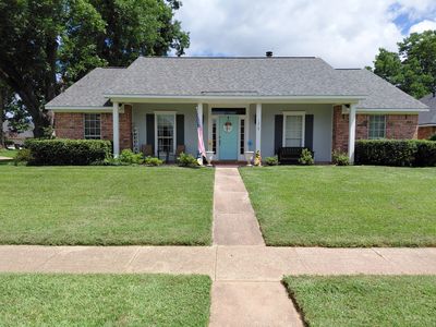 1319 Chopin Dr