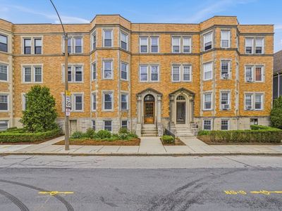 134 Pleasant St #1