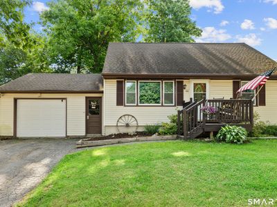 40 Elmira Avenue