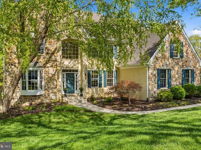 19 W Branch Ln