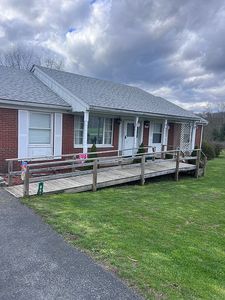 887 Silo Rd