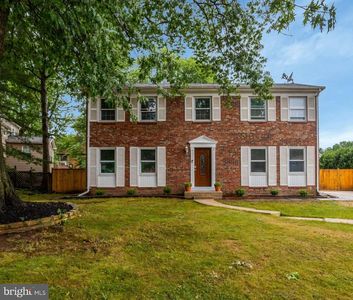 5814 Clermont Dr