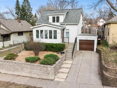 1088 Arundel St