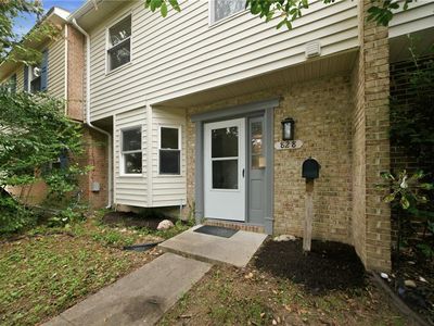 Property at 828 Biltmore Dr, Virginia Beach, VA