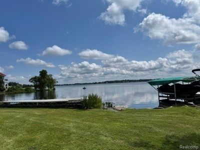 1809 Windside Dr