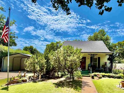 Property at 207 N 3rd St, Tonkawa, OK
