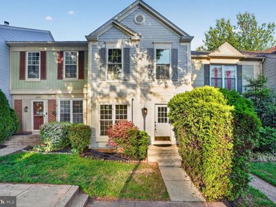 12109 Wedgeway Pl