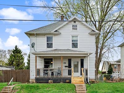 1875 Saint Ambrose St