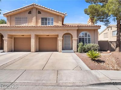 2810 Crystal Lantern Dr
