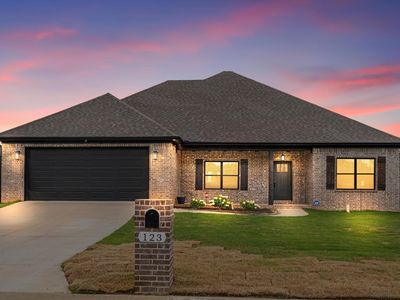 123 Michelle Dr