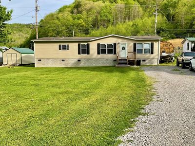 6810 State Highway 194 E