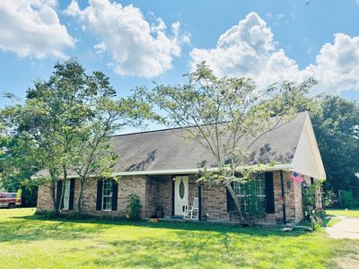 27 Beaverwood Rd