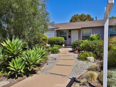 323 E El Sur St