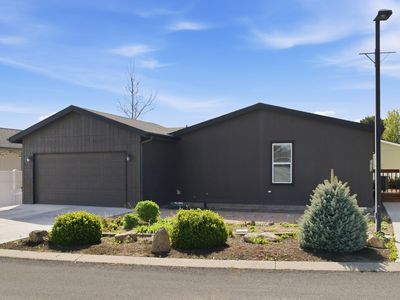 2530 SW Evening Primrose Dr
