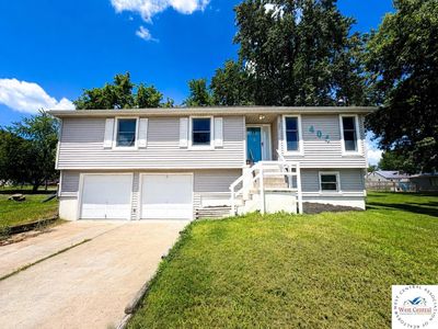404 SW 7th Ter