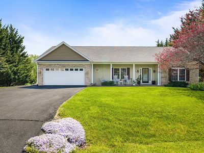 Property at 84 Windsor Dr, Fishersville, VA